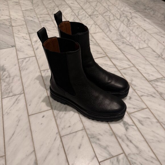 Reformation Katerina Black Leather Lug Sole Chelsea Boots Size 7.5 - Picture 2 of 4